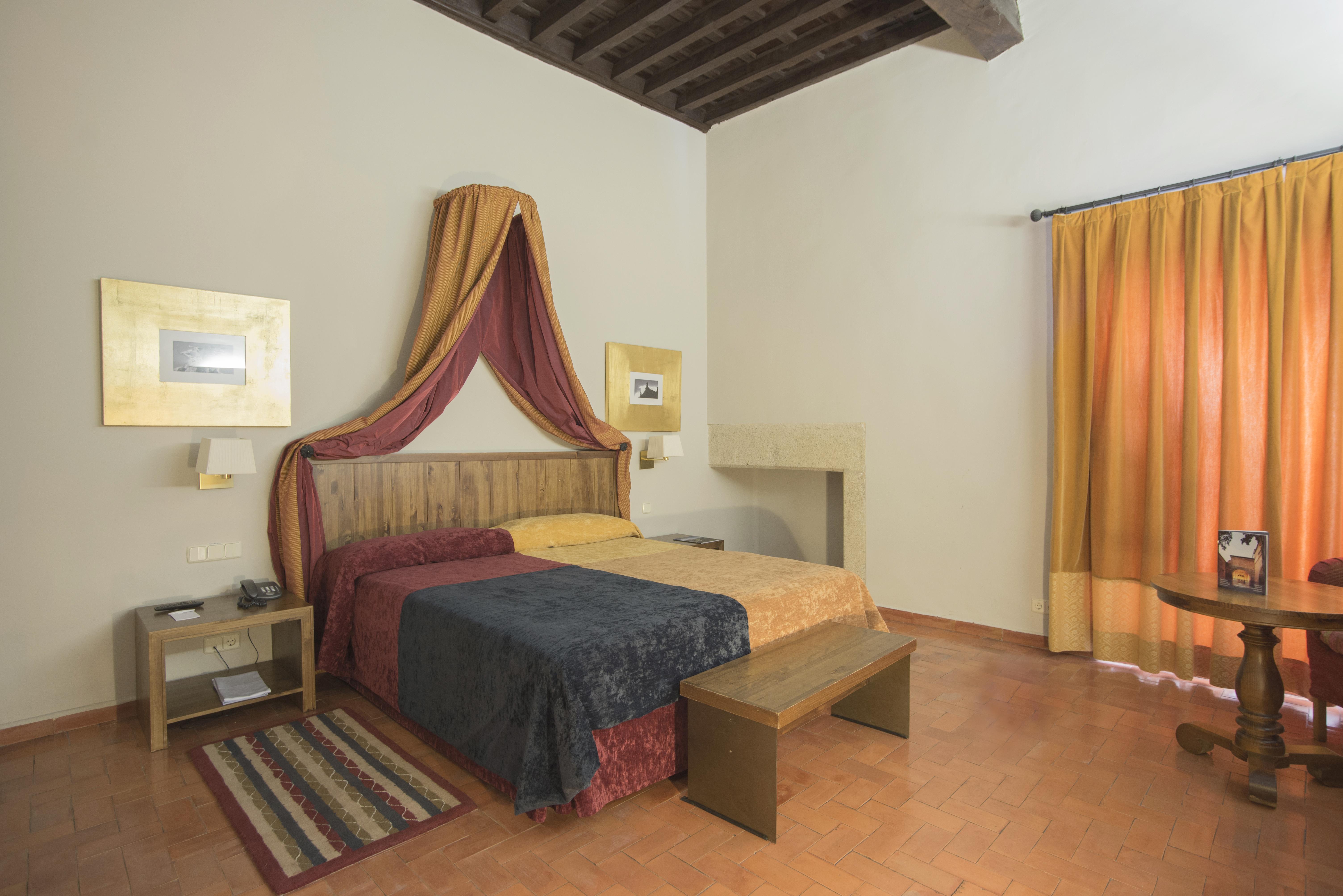 Parador De טרוחיו מראה חיצוני תמונה