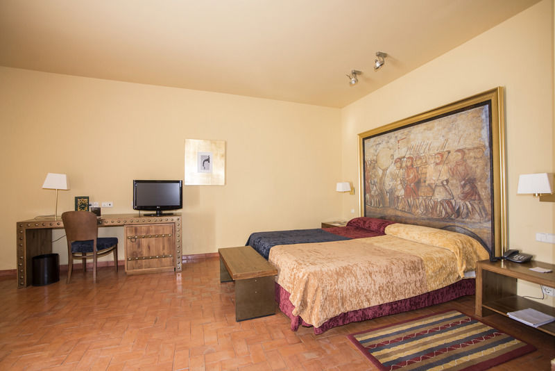 Parador De טרוחיו מראה חיצוני תמונה